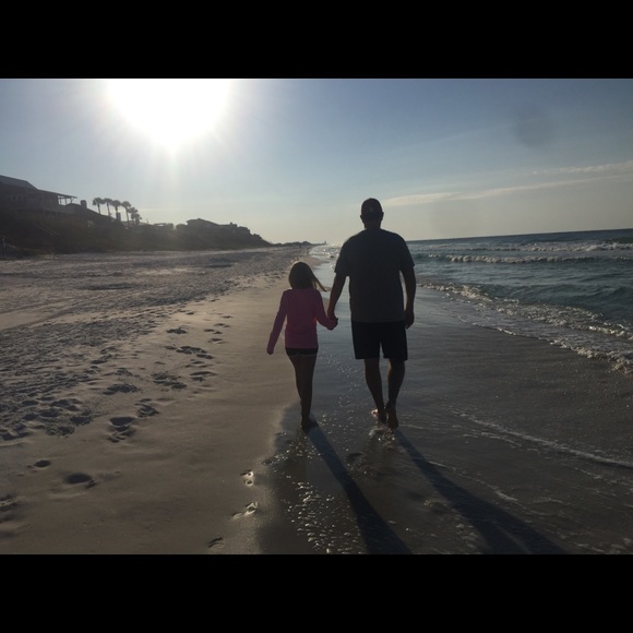 Meet your Posher, Jennier - Picture 1 of 1